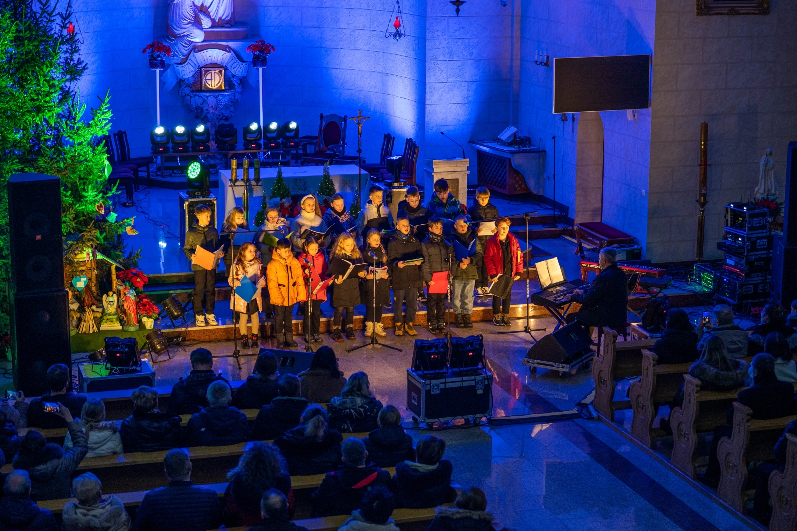 KOLĘDOWANIE NA MURATORZE